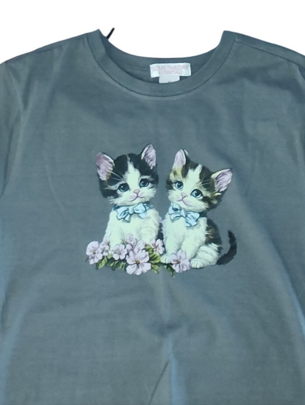 Love Theory Essentials Gray Cute  Kitten Graphic Cropped Tee Baby Tee Y2K Size M - Picture 3 of 5